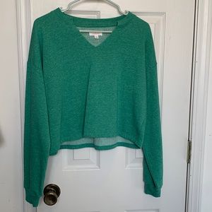 CROPPED GREEN SWEATSHIRT